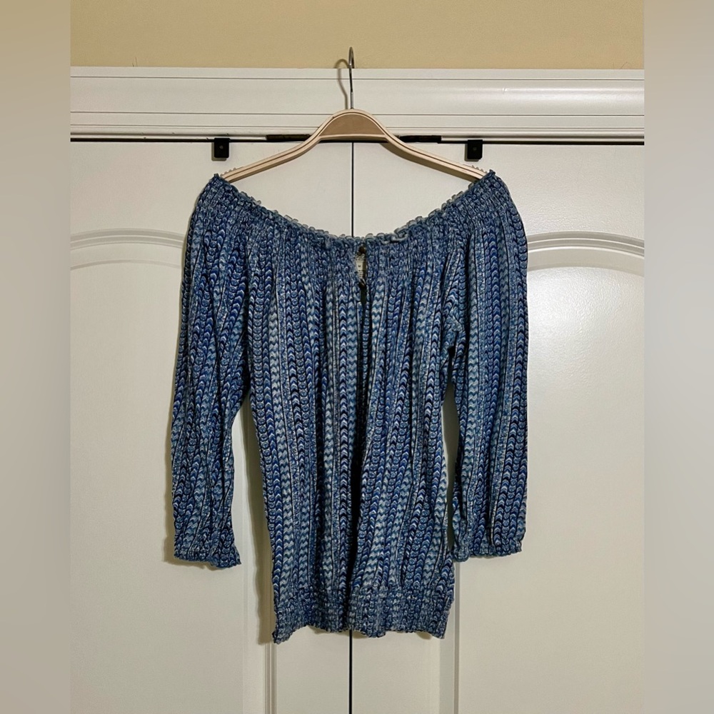 Lucky Brand On or Off Shoulder Peasant 3/4 Sleeve Top - Blue and White - Medium